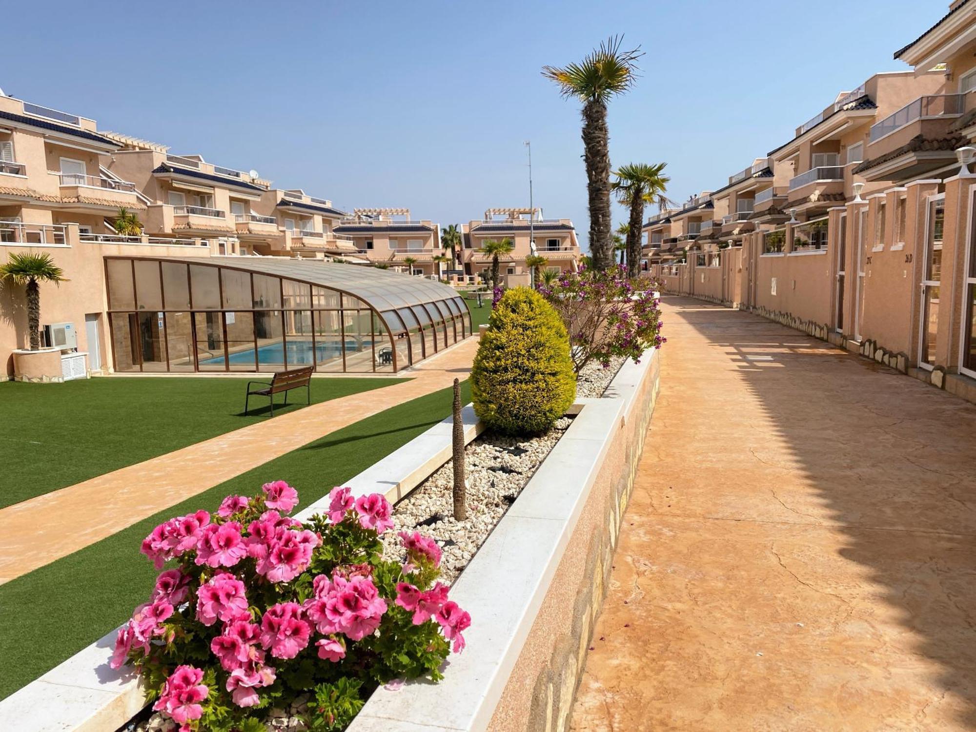 Apartments Punta Prima Indoor & Outdoor Pool Torrevieja Exterior photo